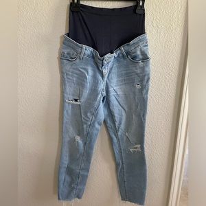 Maternity Premium Full Panel Rockstar Super Skinny Cut-Off Ankle Jeans